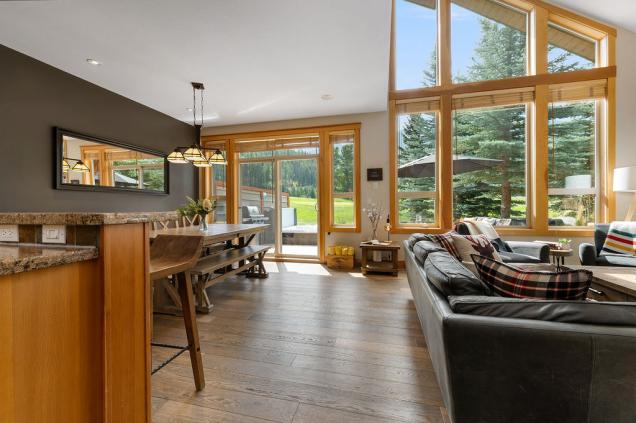  vacation rentals canada british columbia panorama  greywolf dr 