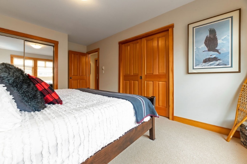  vacation rentals canada british columbia panorama  greywolf dr 
