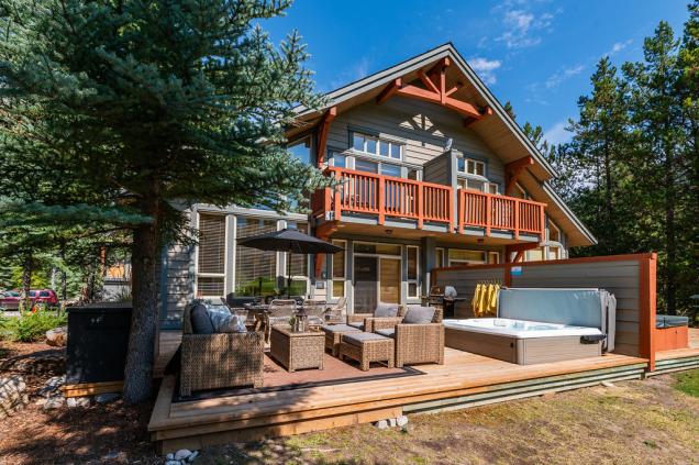  vacation rentals canada british columbia panorama  greywolf dr 
