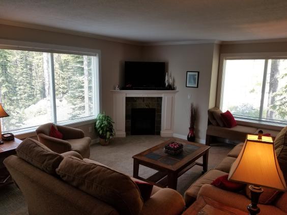  plaza on the ridge vacation rentals vacation rentals canada british columbia beaverdell 