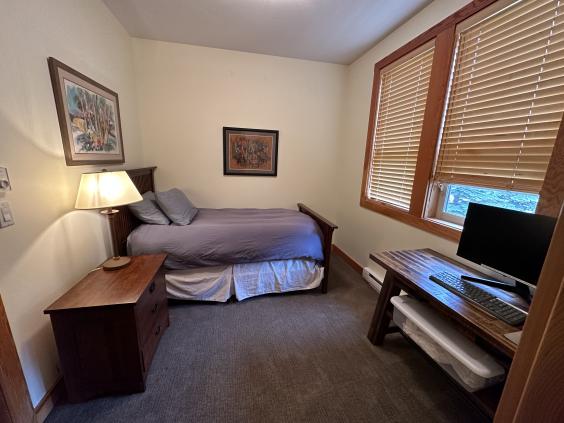  vacation rentals canada british columbia panorama  grey wolf drive 