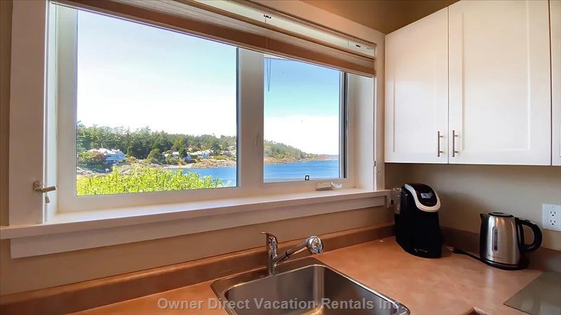  vacation rentals canada british columbia victoria  white rock st 