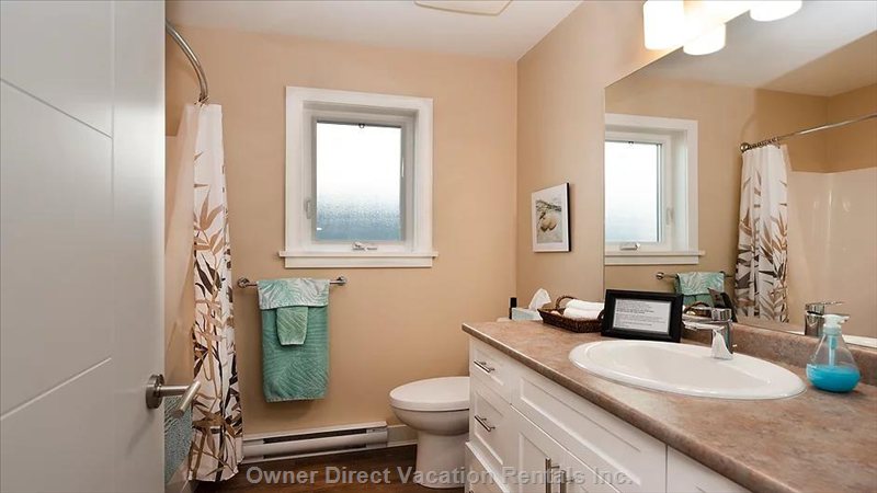  vacation rentals canada british columbia victoria  white rock st 