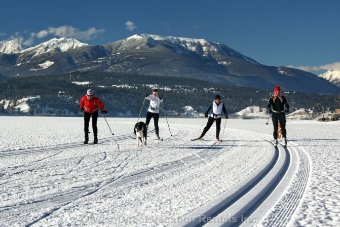  akiskinook vacation rentals vacation rentals canada british columbia windermere 