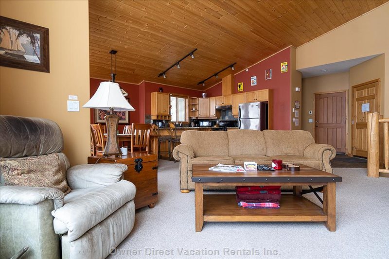  silver tip landing vacation rentals vacation rentals canada british columbia beaverdell 