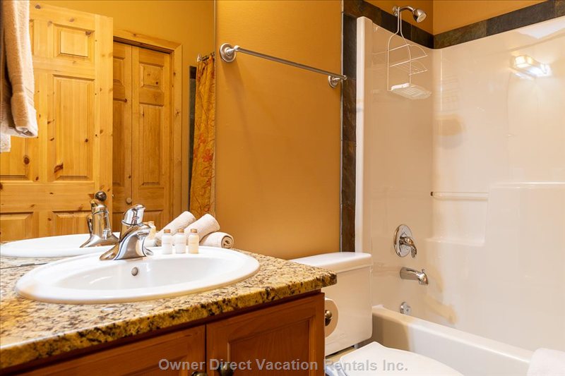  silver tip landing vacation rentals vacation rentals canada british columbia beaverdell 
