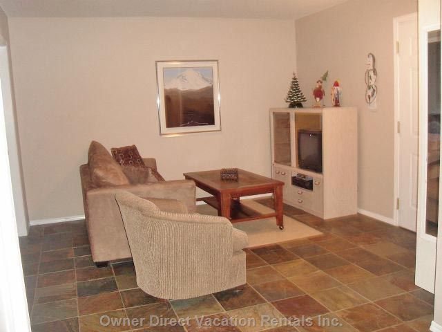 plaza on the ridge vacation rentals vacation rentals canada british columbia beaverdell 