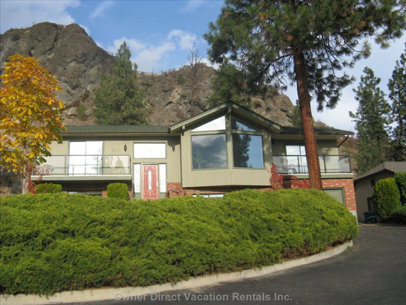  vacation rentals canada british columbia kelowna  montcalm drive 