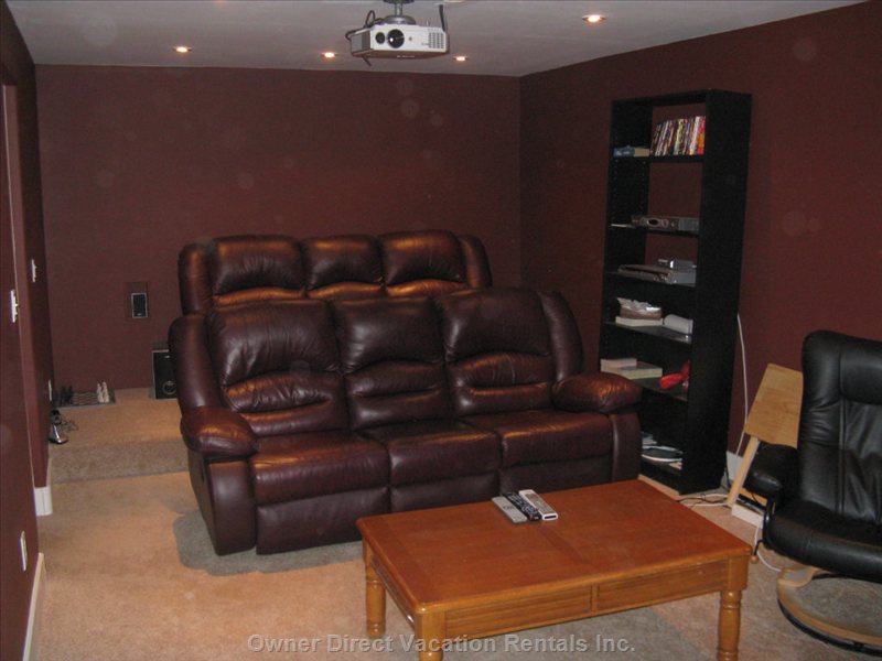  vacation rentals canada british columbia kelowna  montcalm drive 