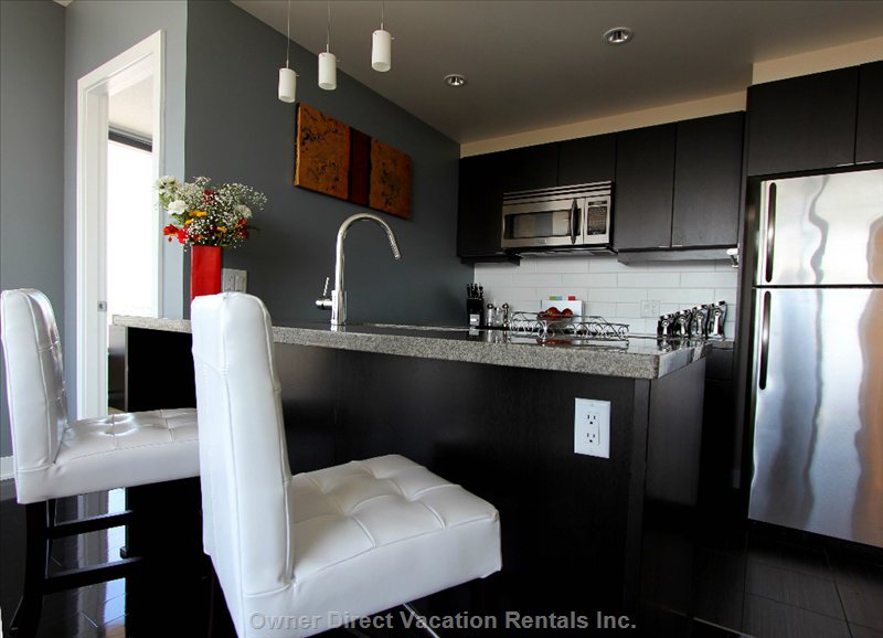  vacation rentals canada british columbia victoria  johnson street 