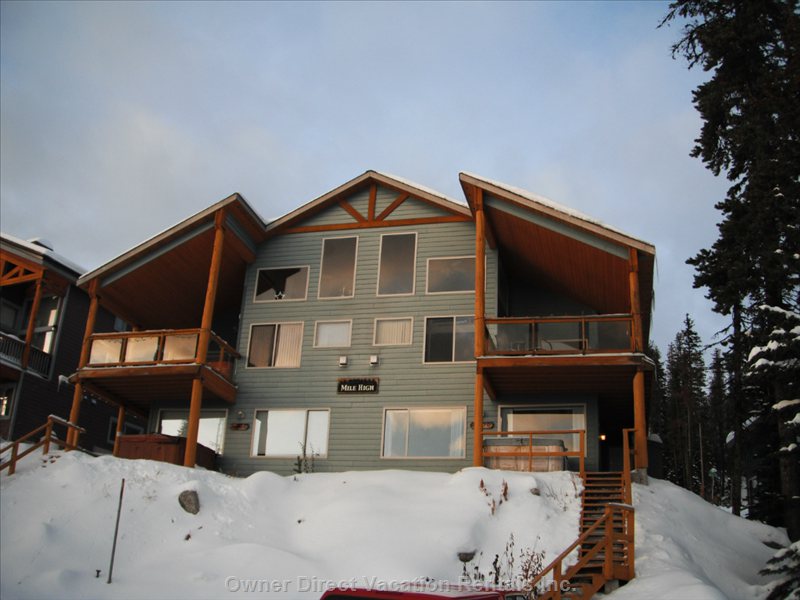  snow pine estates vacation rentals vacation rentals canada british columbia beaverdell 