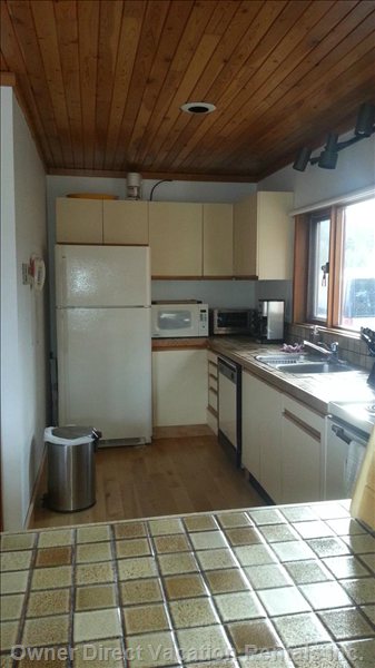  vacation rentals canada british columbia invermere   ave 
