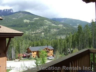   peaks summit vacation rentals vacation rentals canada british columbia panorama 