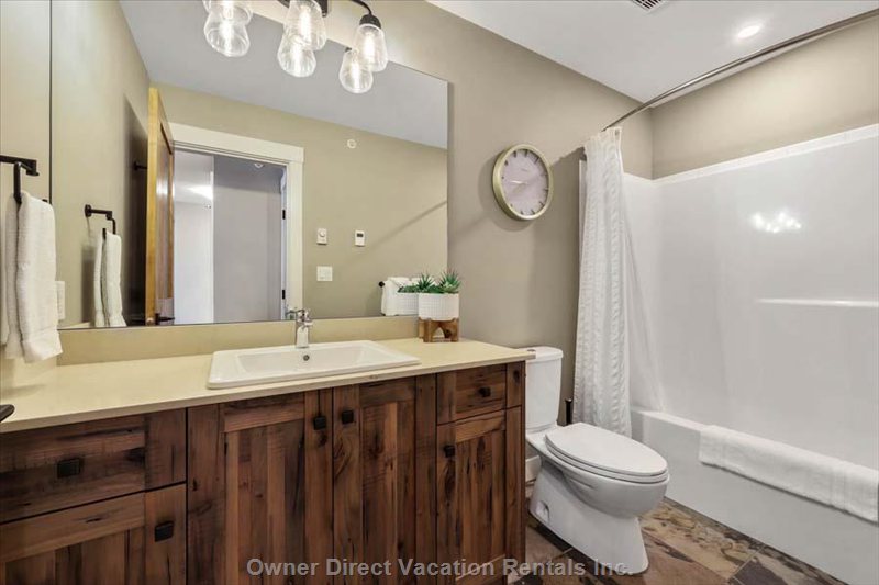  vacation rentals canada british columbia sun peaks  valley drive 