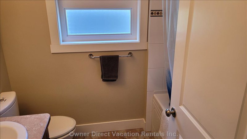  vacation rentals canada british columbia swansea point  hwy a  