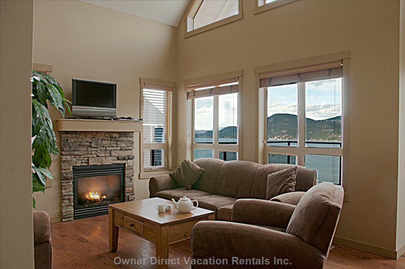  vacation rentals canada british columbia west kelowna  bareclona drive east 
