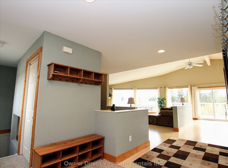  vacation rentals canada british columbia invermere  street 