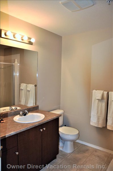  vacation rentals canada british columbia kelowna  country club drive 