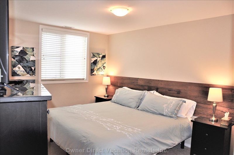  vacation rentals canada british columbia kelowna  country club drive 