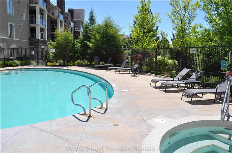  vacation rentals canada british columbia kelowna  country club drive 