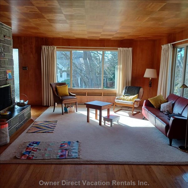  vacation rentals canada british columbia victoria  gonzales ave 