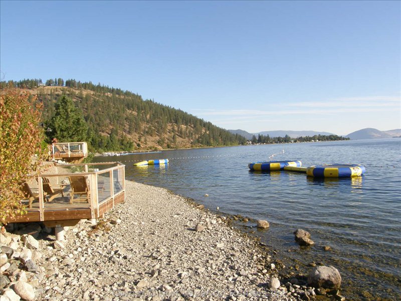  vacation rentals canada british columbia west kelowna  barcelona drive east 
