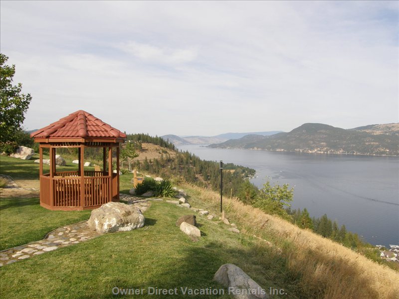  vacation rentals canada british columbia west kelowna  barcelona drive east 