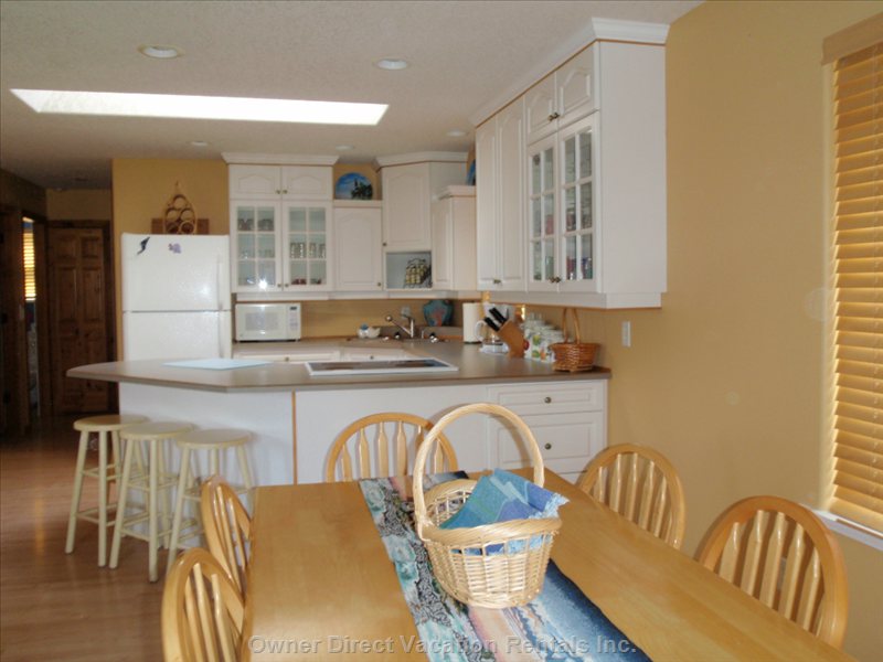  vacation rentals canada british columbia magna bay  line  