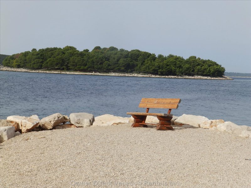  vacation rentals croatia splitsko dalmatinska upanija maslinica sv nikole  