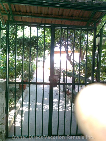  vacation rentals italy campania napoli cupa carbone  