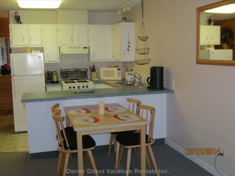 monashee inn vacation rentals vacation rentals canada british columbia beaverdell 