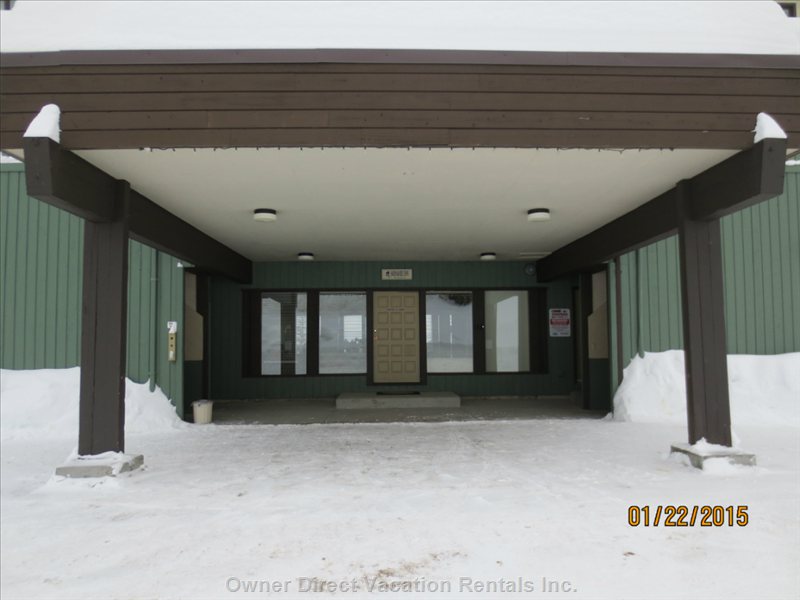  monashee inn vacation rentals vacation rentals canada british columbia beaverdell 