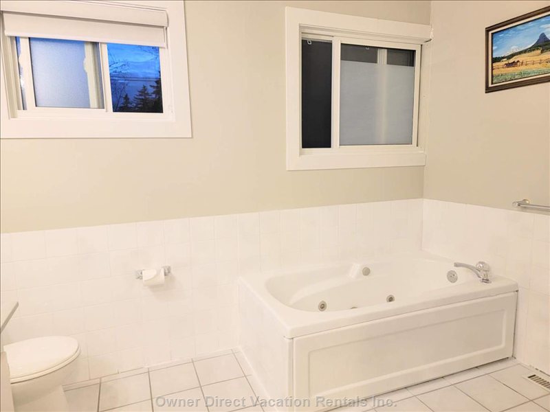  vacation rentals canada alberta calgary  meadowview road southwest 