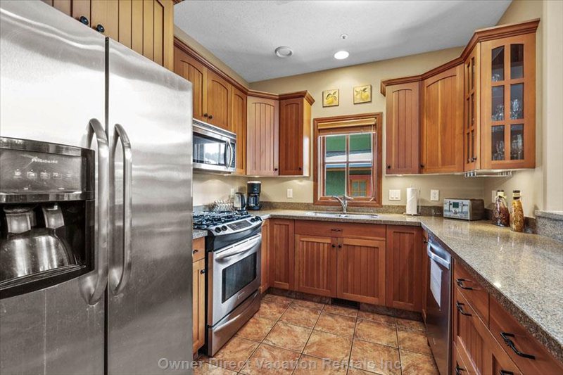  trails edge vacation rentals vacation rentals canada british columbia sun peaks 