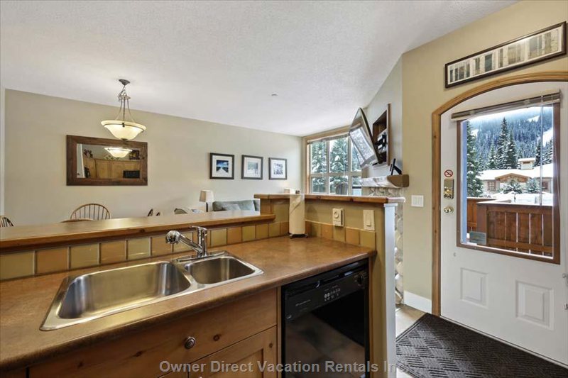  crystal forest vacation rentals vacation rentals canada british columbia sun peaks 