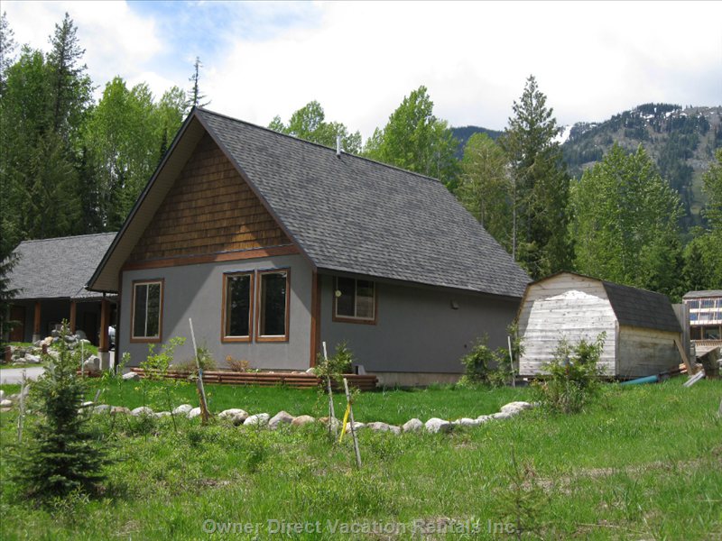 vacation rentals canada british columbia trail