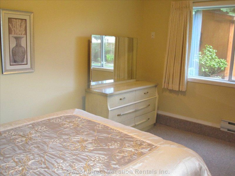  vacation rentals canada british columbia victoria  mysty woods 