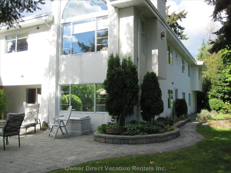  vacation rentals canada british columbia victoria  mysty woods 