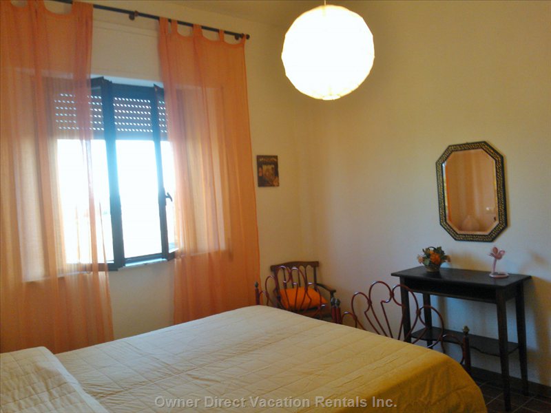  vacation rentals italy umbria castiglione del lago via partigiani  villastrada umbra 