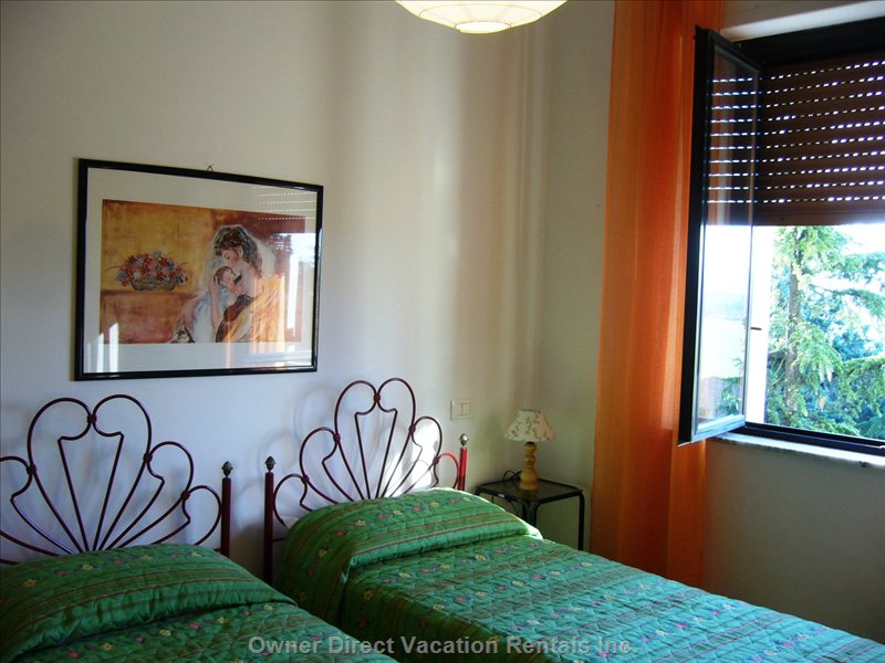  vacation rentals italy umbria castiglione del lago via partigiani  villastrada umbra 