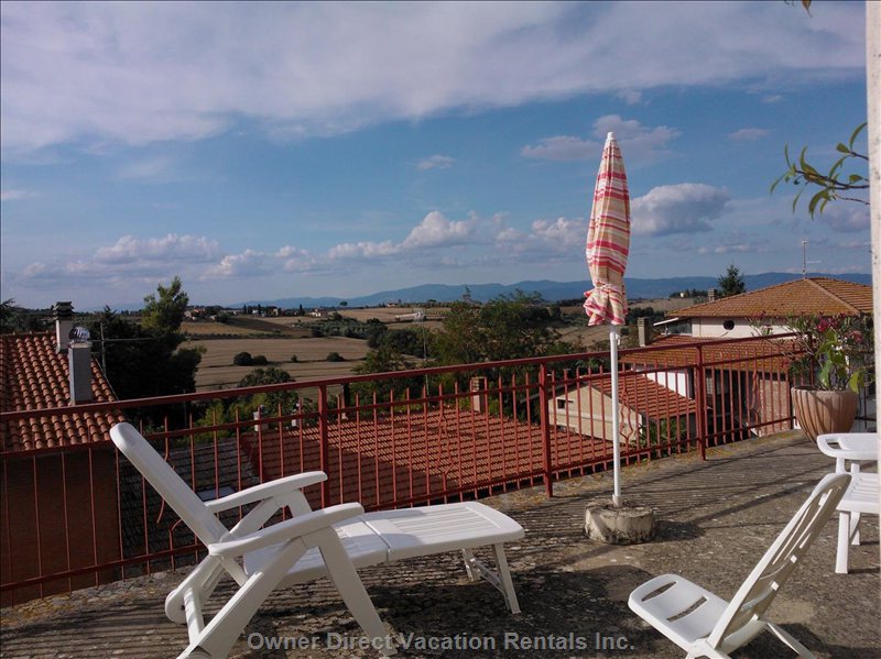  vacation rentals italy umbria castiglione del lago via partigiani  villastrada umbra 