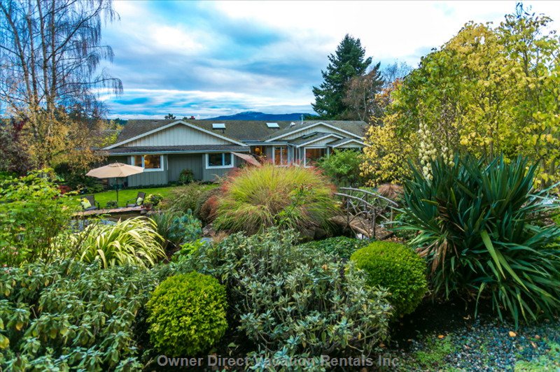  vacation rentals canada british columbia saanichton  mt newton x road 