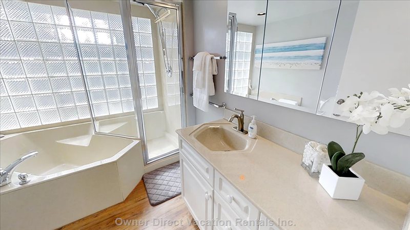  vacation rentals canada british columbia north saanich  ardmore dr 