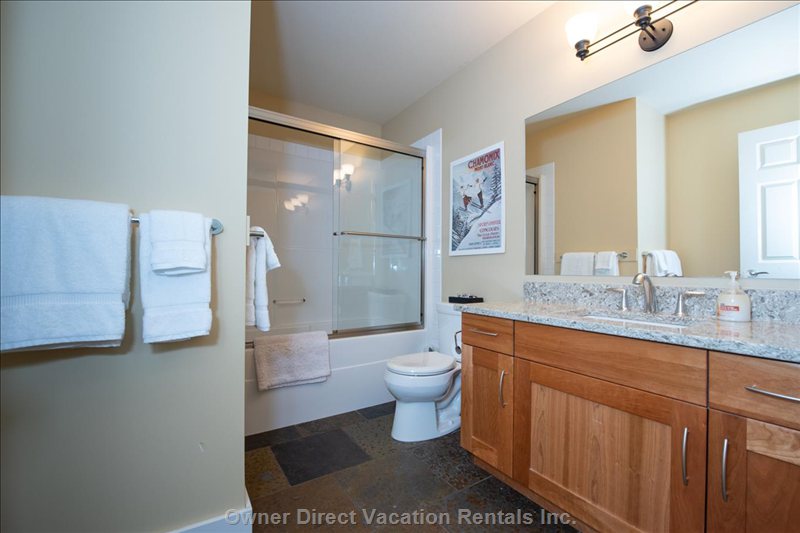  the knoll vacation rentals vacation rentals canada british columbia vernon 