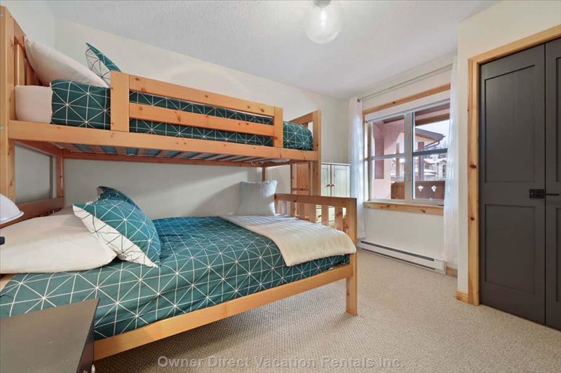  crystal forest vacation rentals vacation rentals canada british columbia sun peaks 