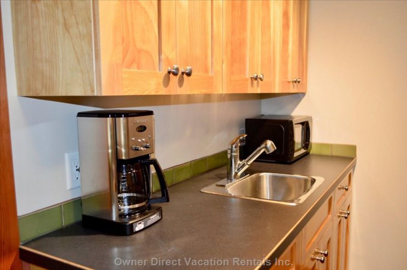  vacation rentals canada british columbia trail  mann rd 