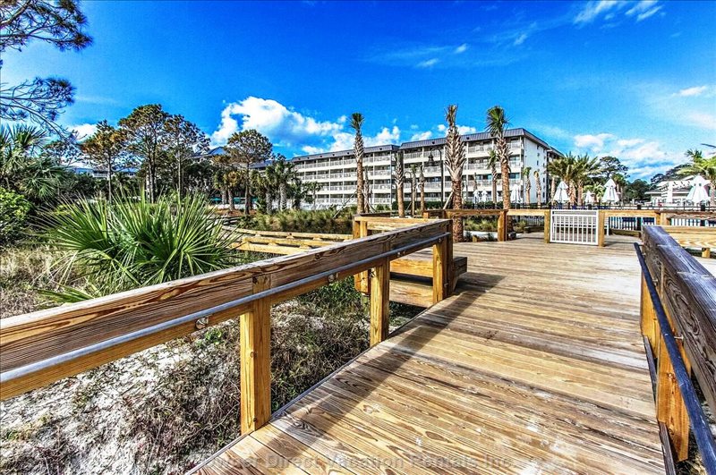  vacation rentals united states south carolina hilton head island  south forest drive  