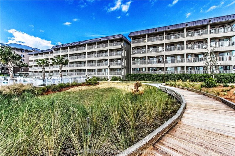  vacation rentals united states south carolina hilton head island  south forest drive  