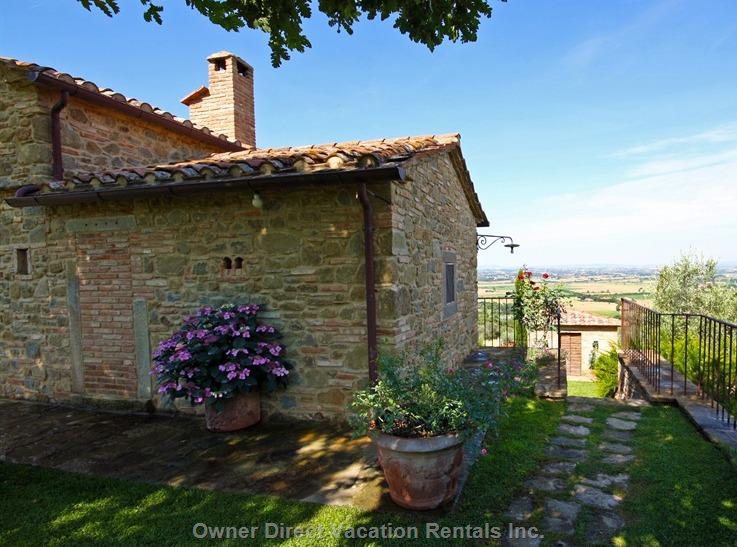 vacation rentals italy toscana cortona