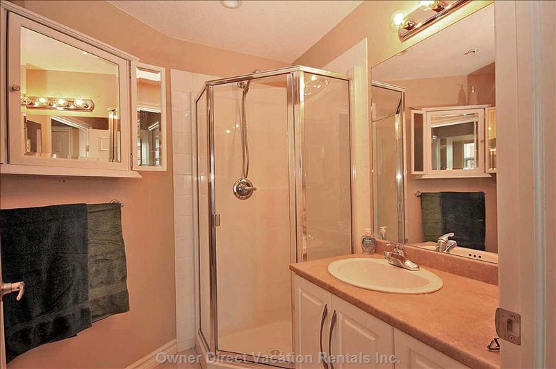  vacation rentals canada british columbia kelowna  sunset drive 